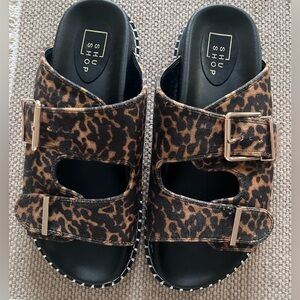 ShuShop Leopard Print Buckle Slide Sandals - Brown and Black